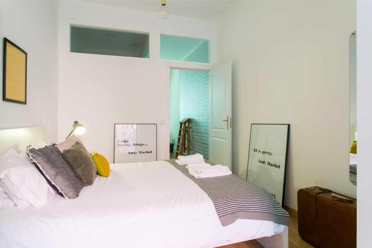 Charming Lisbon Home With Terrace St Amaro Екстер'єр фото